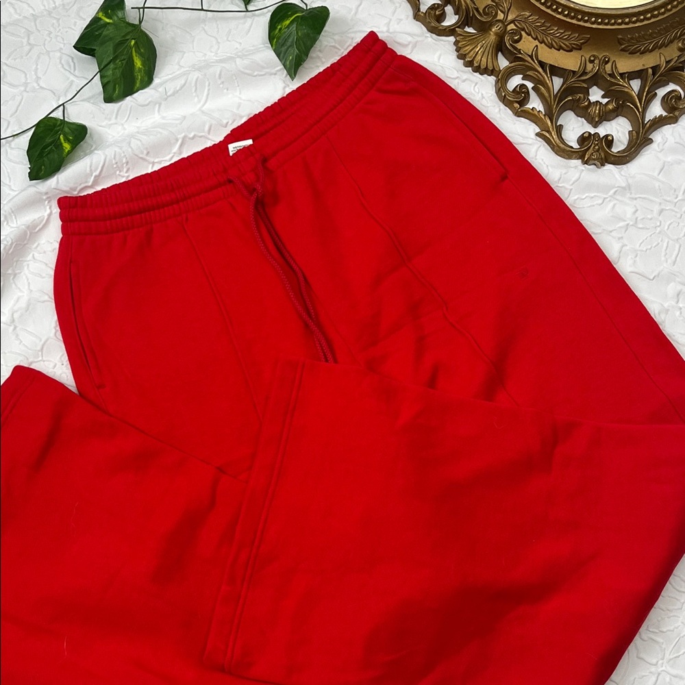 VS Pink Red Sweatpants